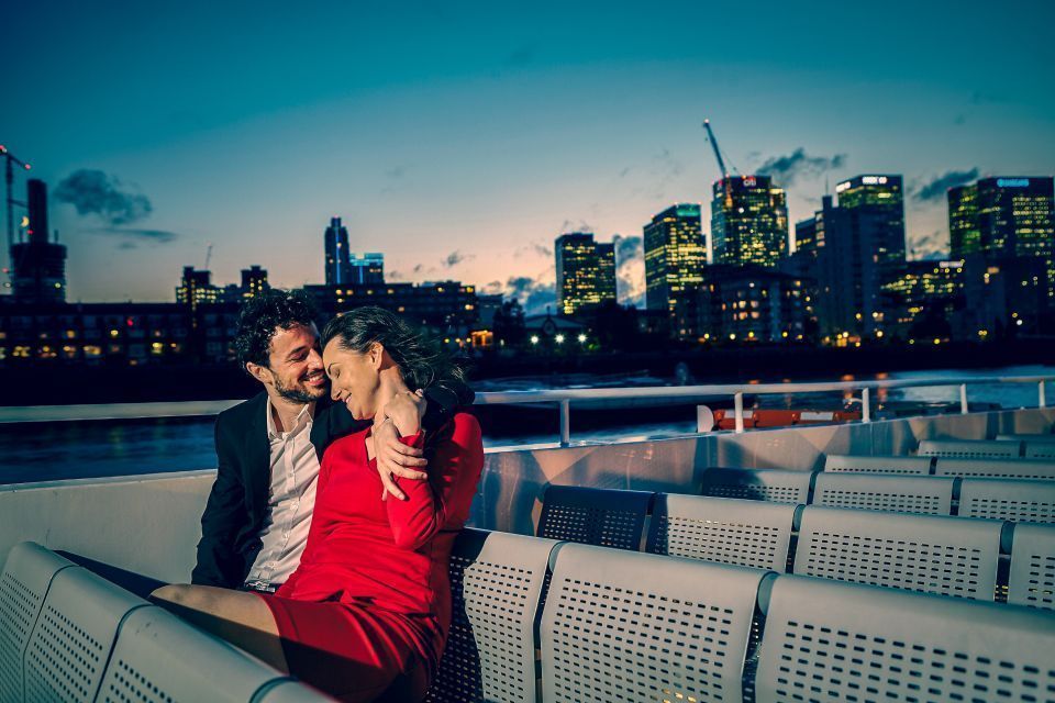 Crucero con jazz en Londres: cena romántica con música en vivo por el Támesis