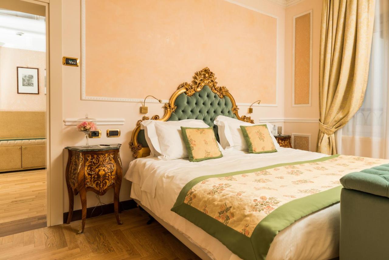 Hotel Bernini Palace en Florencia: edificio histórico con encanto romántico