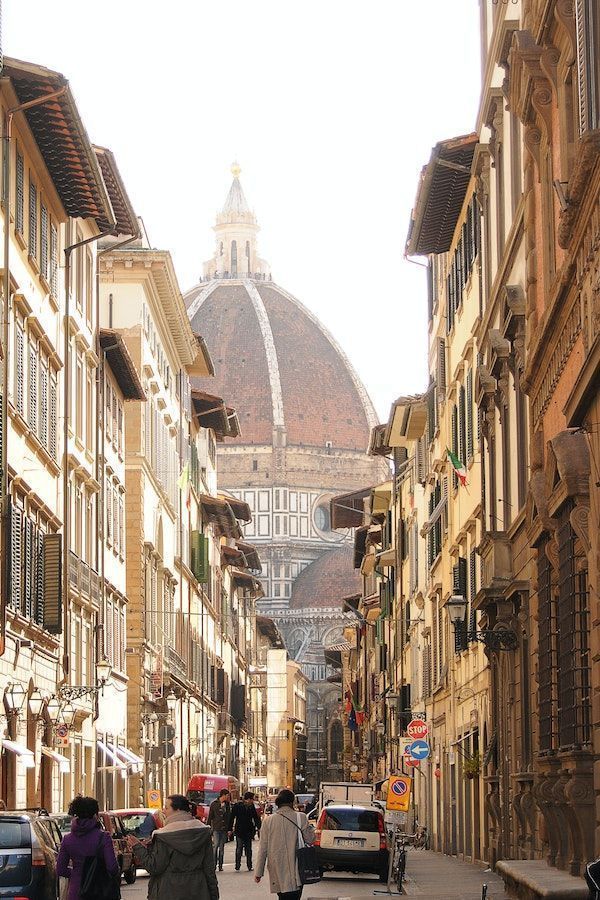 Calles renacentistas de Florencia: arquitectura romántica para pasear en pareja