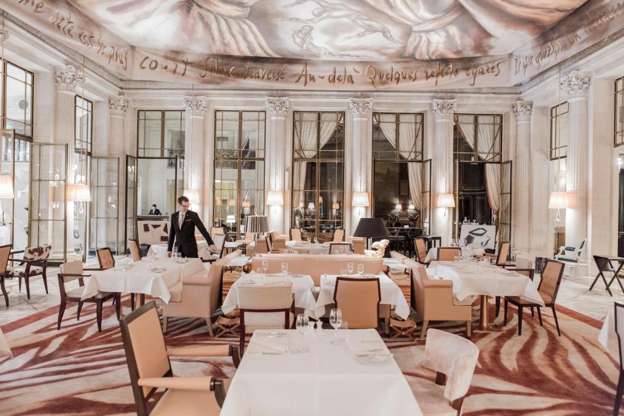 Hotel Le Meurice en París: alojamiento romántico de lujo cerca del Louvre
